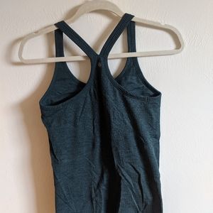 Lululemon tanktop